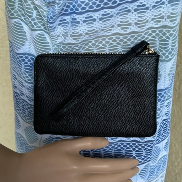 Coach Corner Zip Wristlet Black Leather - Picture 8 of 16